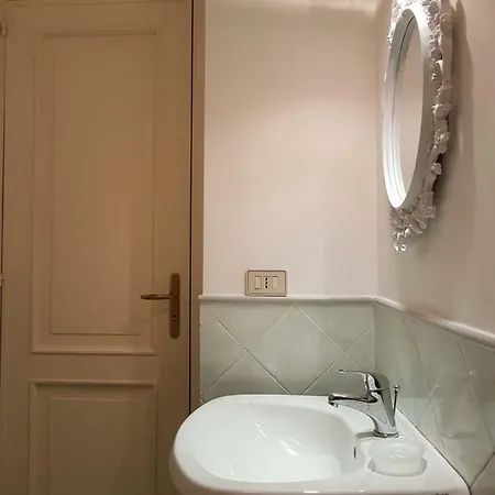 Apartment Boutique House Montevergini
