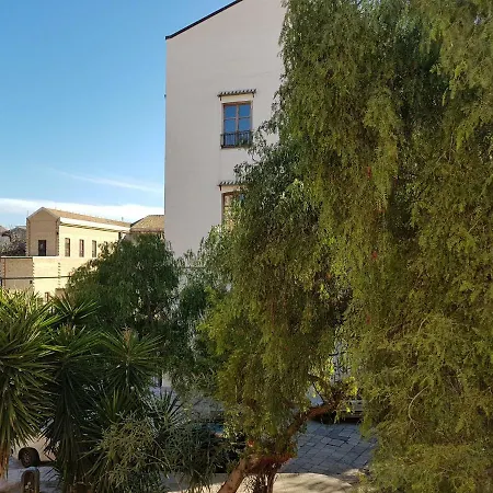 Boutique House Montevergini Apartament